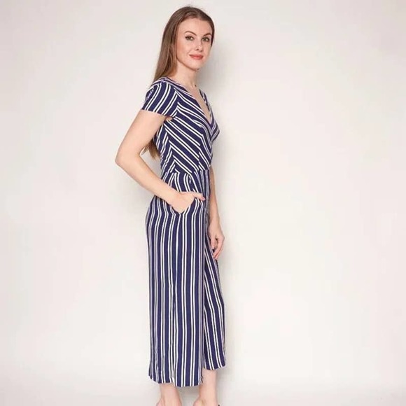 EUC AMANDA UPRICHARD Navy Amery Striped Jumpsuit Small - Picture 4 of 7